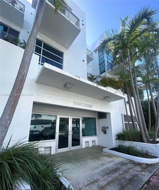 7744 Collins Ave # 21, Miami Beach FL 33141