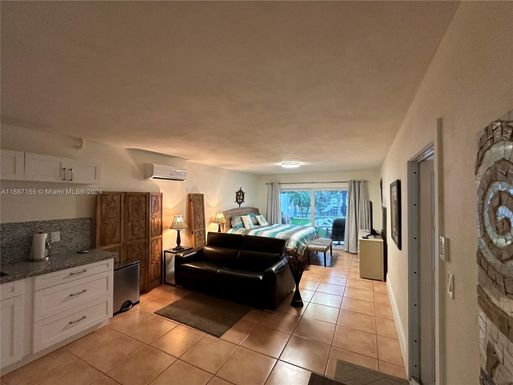 163 Azalea St, Tavernier FL 33070