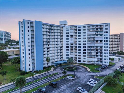 201 N Ocean Blvd # 207, Pompano Beach FL 33062