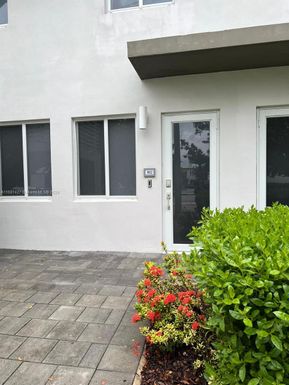 6425 NW 103rd Pl # 102, Doral FL 33178