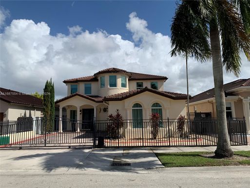 1065 SW 150th Pl, Miami FL 33194