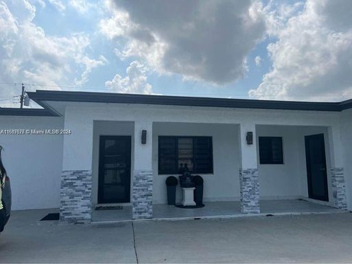 18030 NW 42nd Ct, Miami Gardens FL 33055