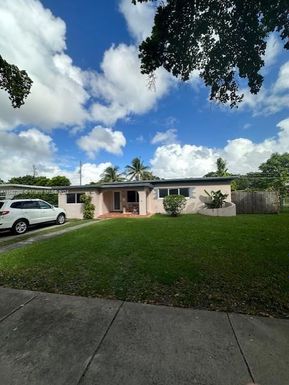 6461 SW 19th St, West Miami FL 33155