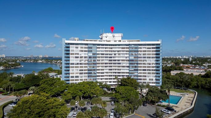 7441 Wayne Ave # 2K, Miami Beach FL 33141