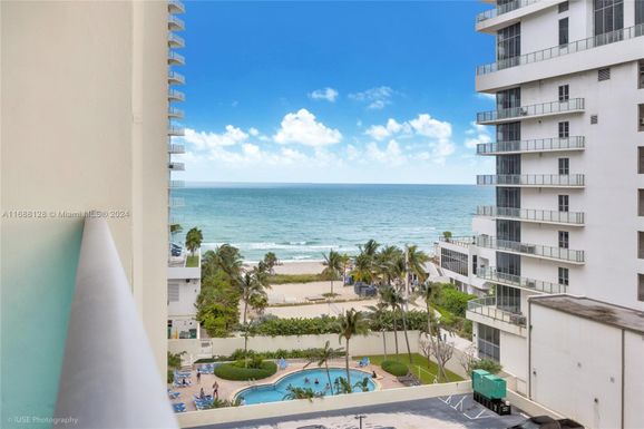 4001 S Ocean Dr # 8D, Hollywood FL 33019