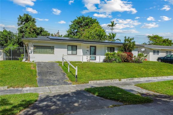 12335 SW 261st Ter, Homestead FL 33032