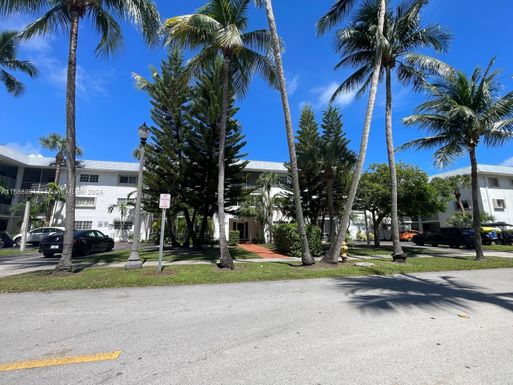 201 Galen Dr # 210, Key Biscayne FL 33149