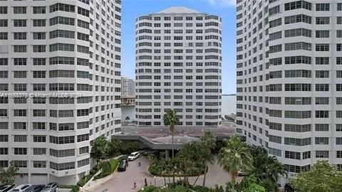 825 Brickell Bay Dr # 451, Miami FL 33131