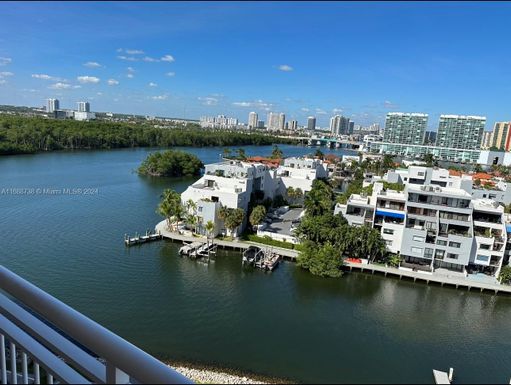 400 Kings Point Dr # 1228, Sunny Isles Beach FL 33160