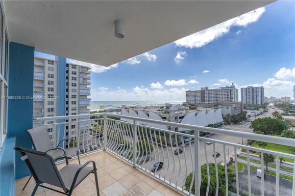 301 N Ocean Blvd # 1006, Pompano Beach FL 33062