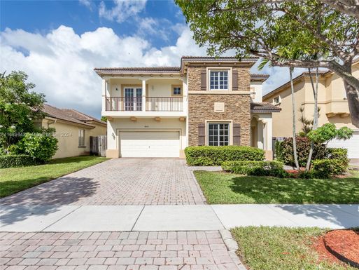 8829 SW 223rd Ter, Cutler Bay FL 33190