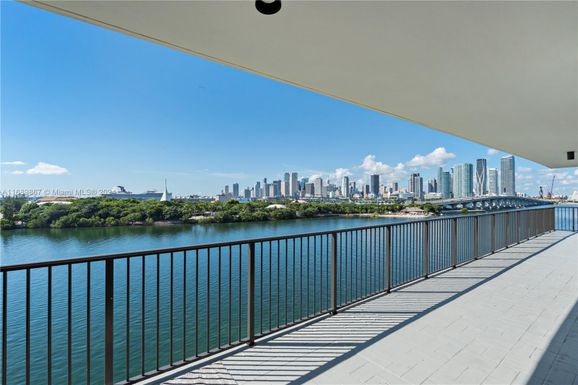 1000 Venetian Way # 704, Miami FL 33139