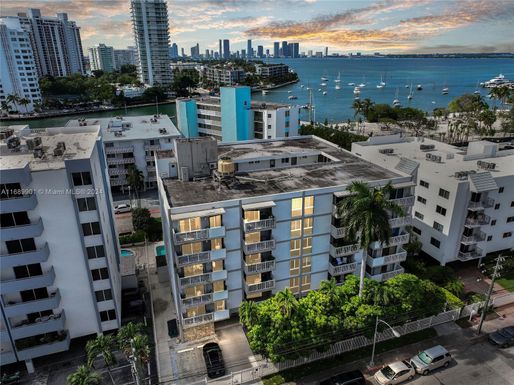 1670 Bay Rd # 3E, Miami Beach FL 33139