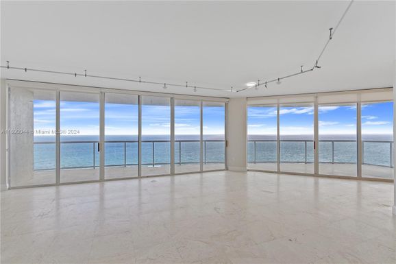 18671 Collins Ave # 1702, Sunny Isles Beach FL 33160