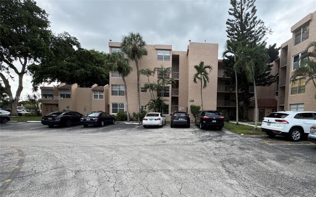 9410 Live Oak Pl # 306, Davie FL 33324