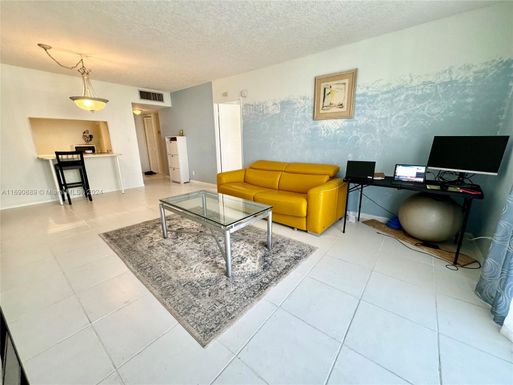 500 Three Islands Blvd # 719, Hallandale Beach FL 33009