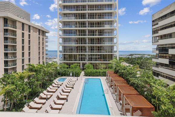 2678 Tigertail Ave # 1011, Coconut Grove FL 33133