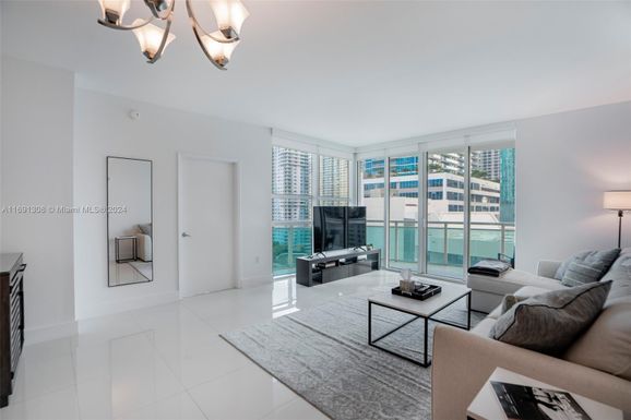 951 Brickell Ave # 1510, Miami FL 33131