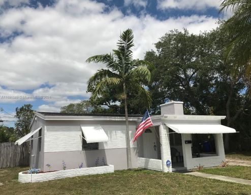 433 SW 22nd Ter, Fort Lauderdale FL 33312