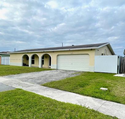 9565 NW 19th Pl, Sunrise FL 33322