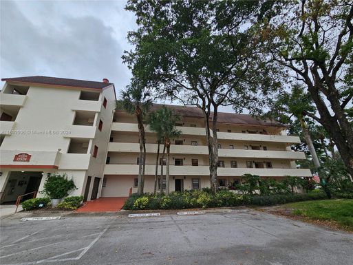 12524 Shoreline Dr # 402, Wellington FL 33414