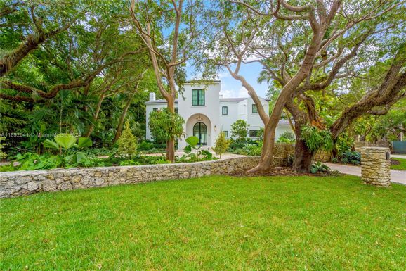 4860 Hammock Lake Drive, Coral Gables FL 33156