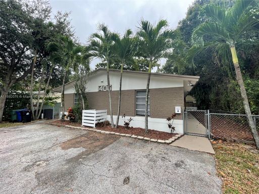 1406 SW 1st St # 2, Fort Lauderdale FL 33312