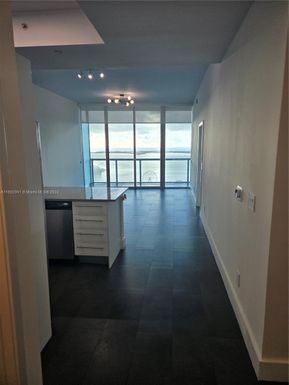 888 Biscayne Blvd # 4406, Miami FL 33132