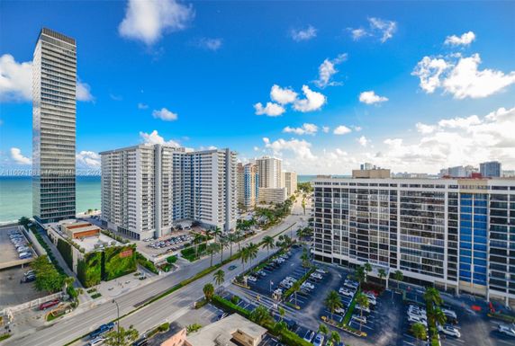 1985 S Ocean Dr # 16G, Hallandale Beach FL 33009