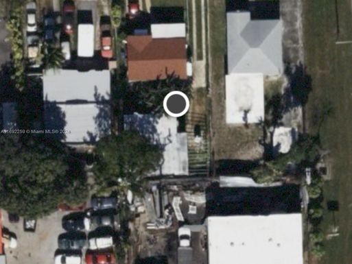 658 NW 100th Ter, Miami FL 33150