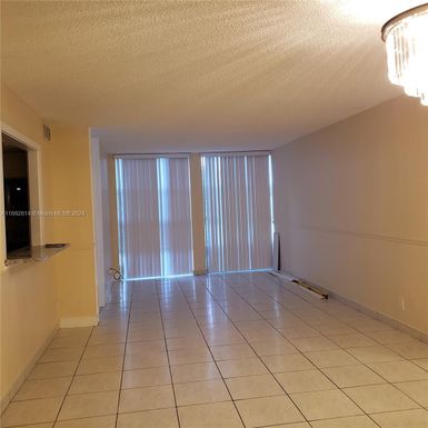 801 Three Islands Blvd # 219, Hallandale Beach FL 33009