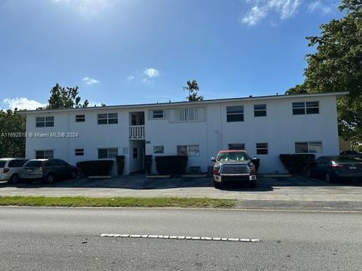 2458 Polk St # 206, Hollywood FL 33020