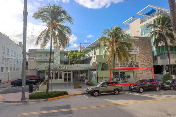 1446 Ocean Dr # 2, Miami Beach FL 33139