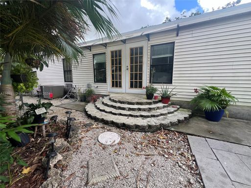 34673 SW 187th Pl, Homestead FL 33034