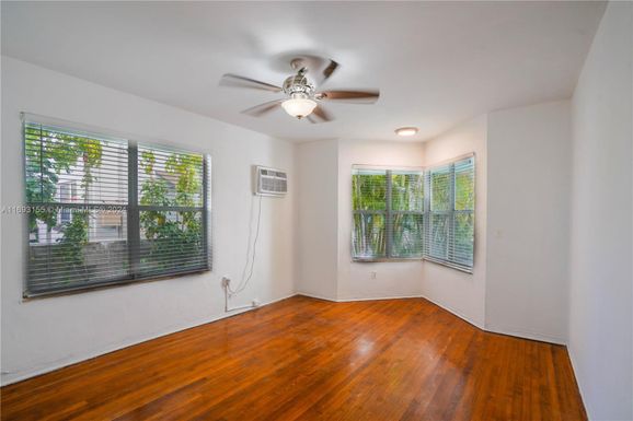 315 W 28th St # 11, Miami Beach FL 33140