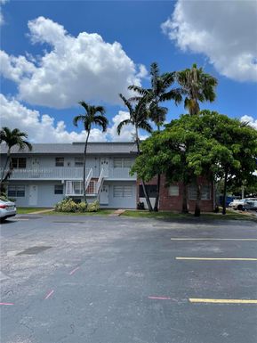 2061 NW 81st Ave # 623, Pembroke Pines FL 33024