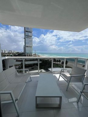 18201 Collins Ave # 1002, Sunny Isles Beach FL 33160