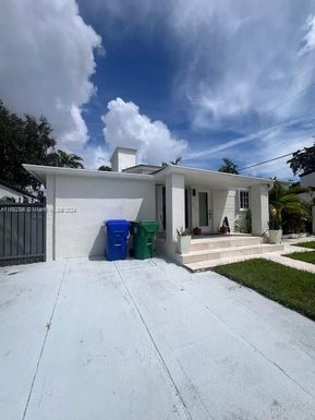 1921 SW 16th St # 1, Miami FL 33145