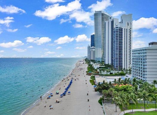 19201 Collins Ave # 303, Sunny Isles Beach FL 33160