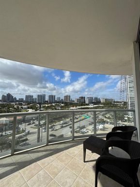 18683 Collins Ave # 1107, Sunny Isles Beach FL 33160