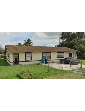 3480 NW 214th St # A, Miami Gardens FL 33056