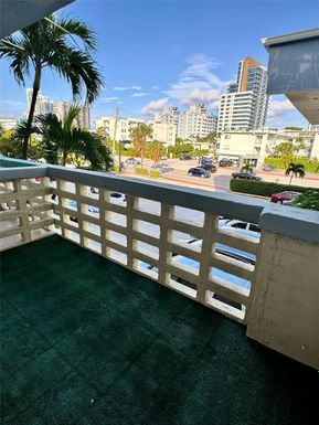 6484 Indian Creek Dr # 217, Miami Beach FL 33141