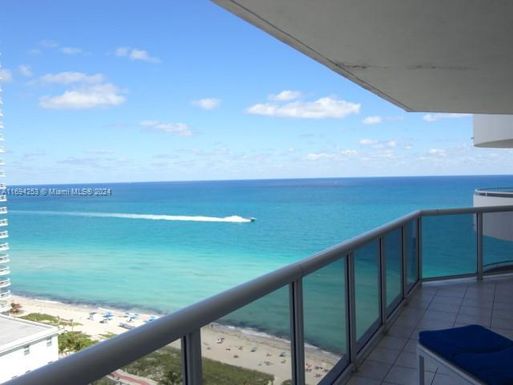 6301 Collins Ave # 2208, Miami Beach FL 33141