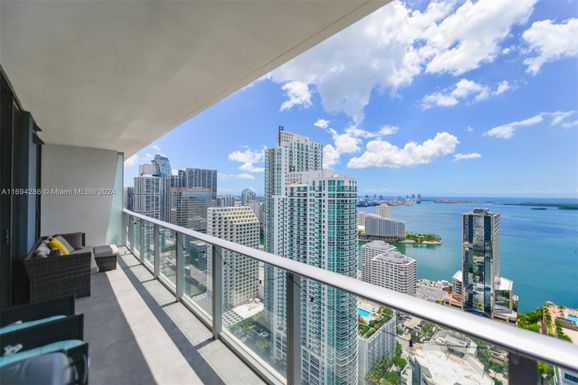 1010 Brickell Av # 4203, Miami FL 33131