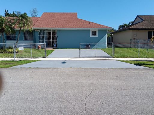 20235 SW 122nd Pl, Miami FL 33177