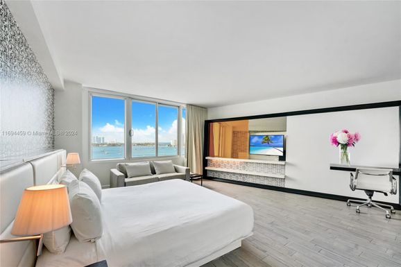 1100 West Ave # 918, Miami Beach FL 33139