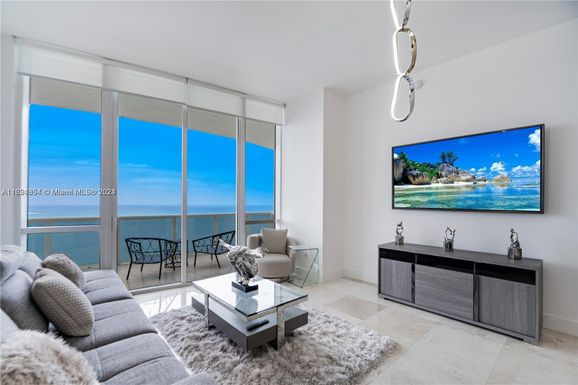 16001 Collins Ave # 3803, Sunny Isles Beach FL 33160