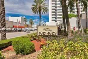 1621 Collins Ave # 403, Miami Beach FL 33139