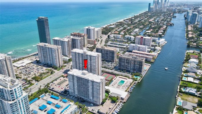 1965 S Ocean Dr, Hallandale Beach FL 33009