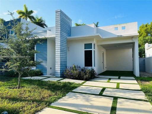 3586 Franklin Ave, Miami FL 33133